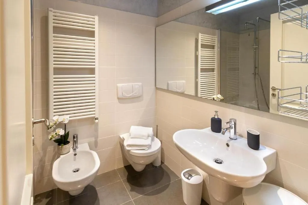 Hotel Tu Casa International Near Delhi Airport Nueva Delhi India